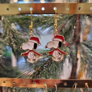 Snoopy's christmas earrings